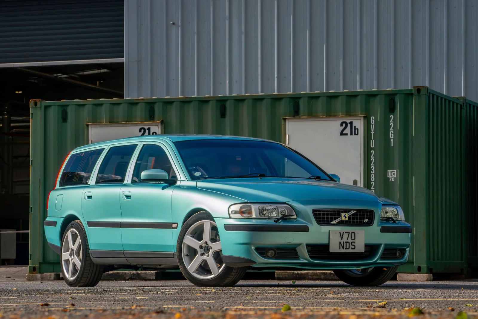 Fresh Import - Volvo V70 R AWD