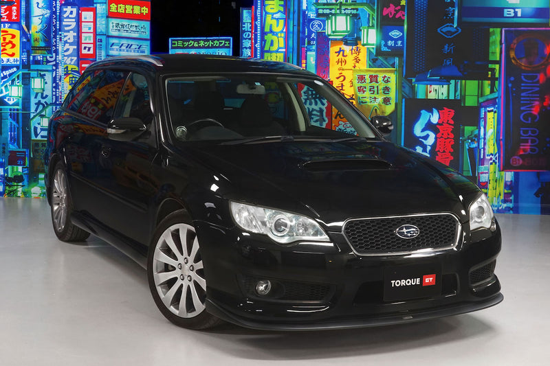 Isofix rear seats|Air Conditioning|Alloy Wheels|Climate Control|Power-assisted Steering|Power Locks|Power Windows|4-Wheel Drive|Anti-Lock Brakes (ABS)|Driver Airbag|Passenger Airbag|Xenon headlights|CD Player|Rear Spoiler|Premium Sound System