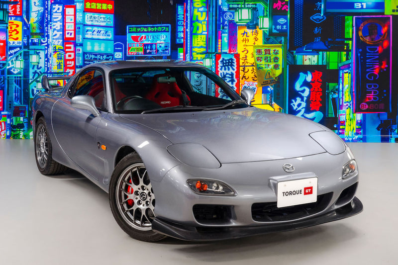 Air Conditioning|Alloy Wheels|Power-assisted Steering|Power Locks|Power Windows|Anti-Lock Brakes (ABS)|Driver Airbag|CD Player|Limited slip differential|Rear Spoiler