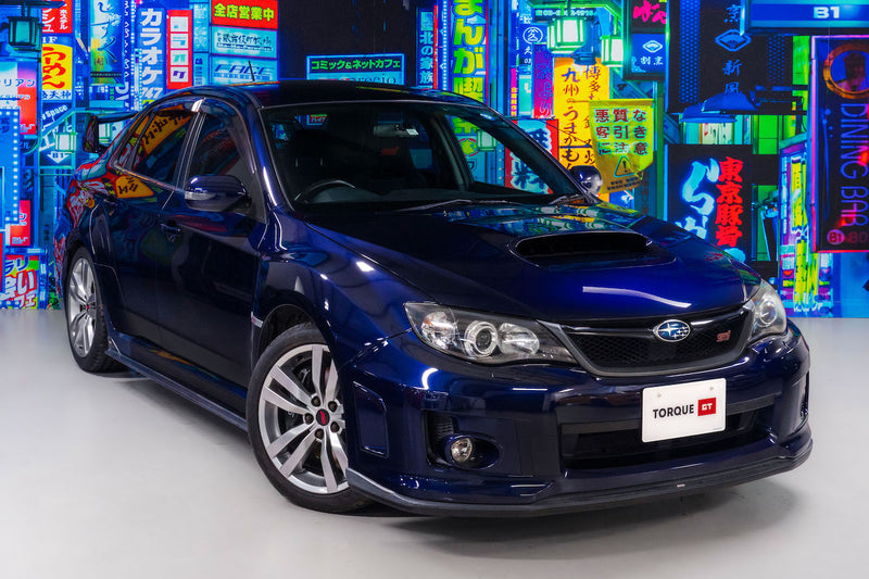 Isofix rear seats|Air Conditioning|Alloy Wheels|Climate Control|Power-assisted Steering|Power Locks|Power Windows|4-Wheel Drive|Anti-Lock Brakes (ABS)|Driver Airbag|Passenger Airbag|Limited slip differential|Rear Spoiler