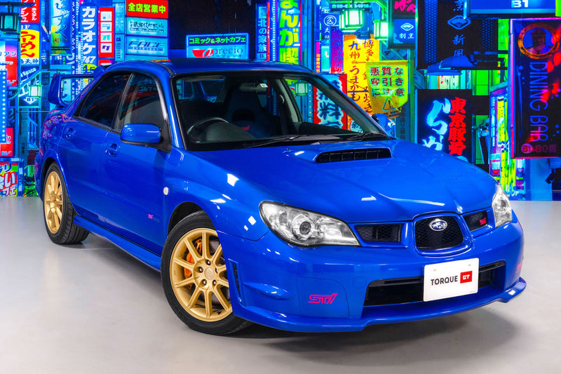 Air Conditioning|Alloy Wheels|Power-assisted Steering|Power Locks|Power Windows|4-Wheel Drive|Anti-Lock Brakes (ABS)|Driver Airbag|Passenger Airbag|Limited slip differential|Rear Spoiler