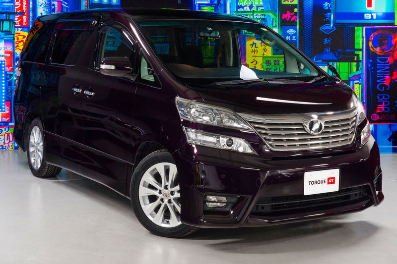 Air Conditioning|Alloy Wheels|Climate Control|Power-assisted Steering|Power Locks|Power Windows|Anti-Lock Brakes (ABS)|Driver Airbag|Passenger Airbag|Xenon headlights