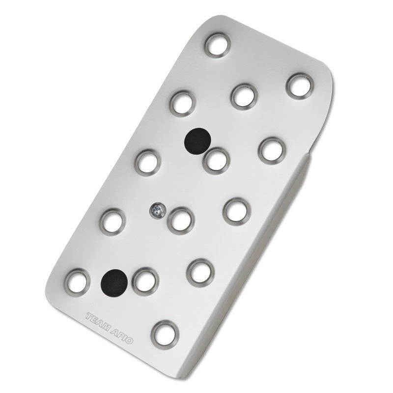 APIO Aluminium Driver's Footrest - Suzuki Jimny (2018+) - Automatic Transmission - torquegt