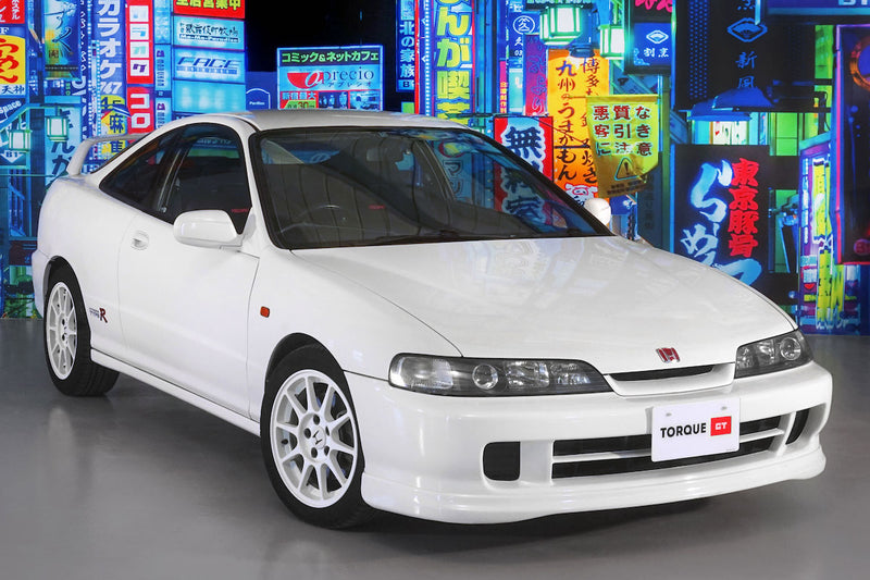 Alloy Wheels|Power-assisted Steering|Power Locks|Power Windows|Anti-Lock Brakes (ABS)|Driver Airbag|Passenger Airbag|Xenon headlights|CD Player|Limited slip differential|Rear Spoiler|Premium Sound System