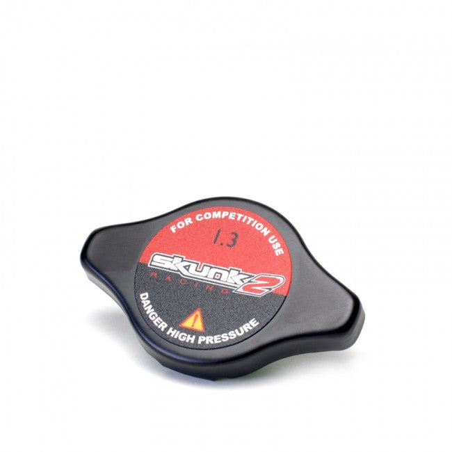 Tapa de radiador Skunk2 tipo B