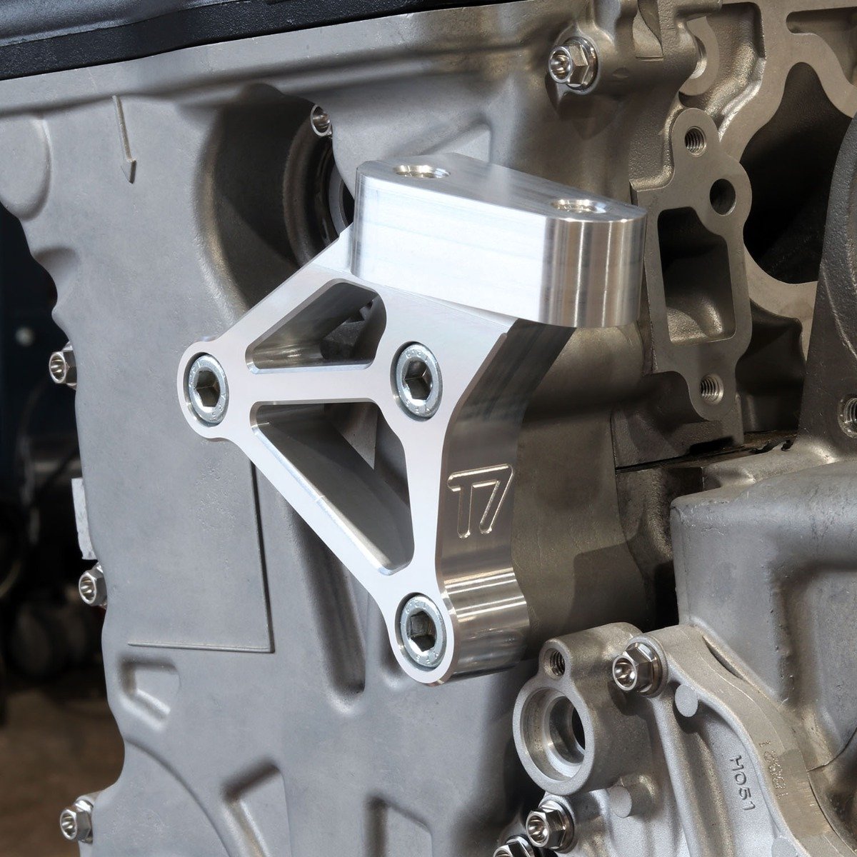 T7Design Honda K20 Front Post Mount Bracket - Raw Billet