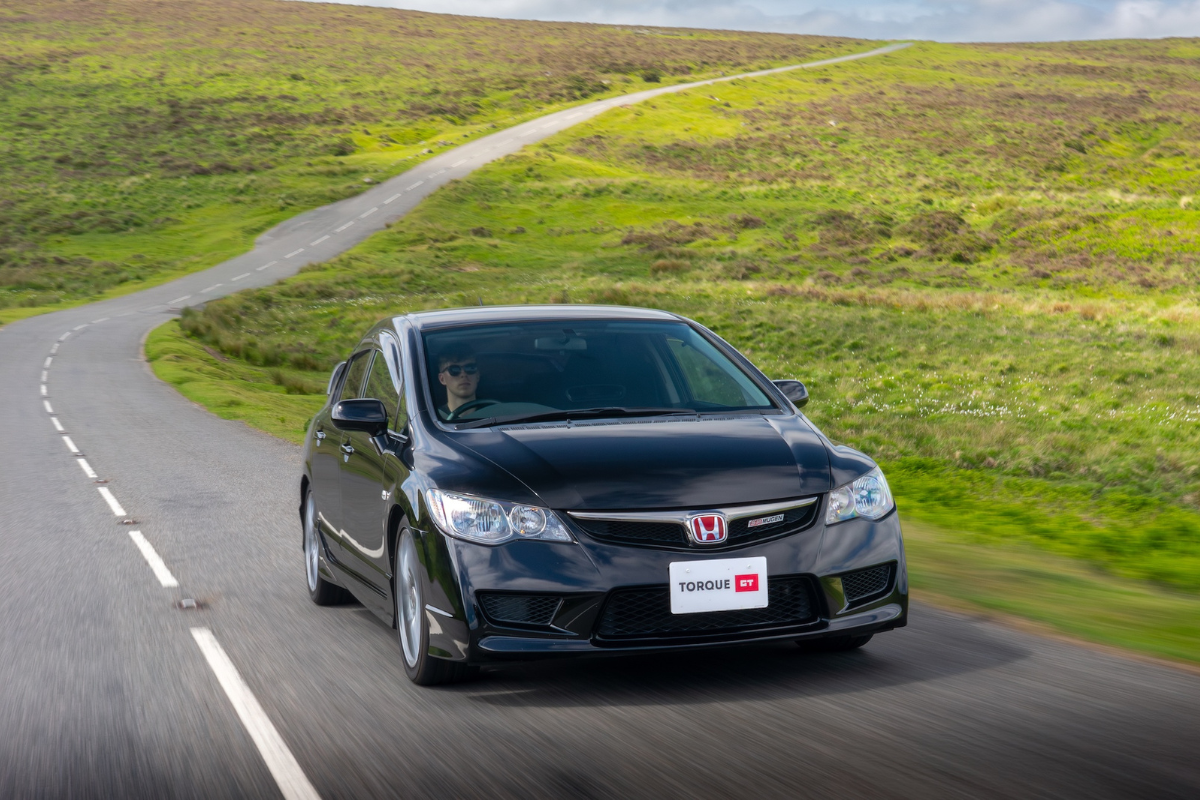 The FD2 Honda Civic Type R - The Best Handling Civic Ever Built