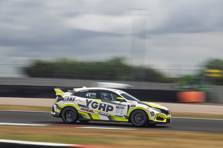 Donington Drama for Dan - Time Attack Round 2