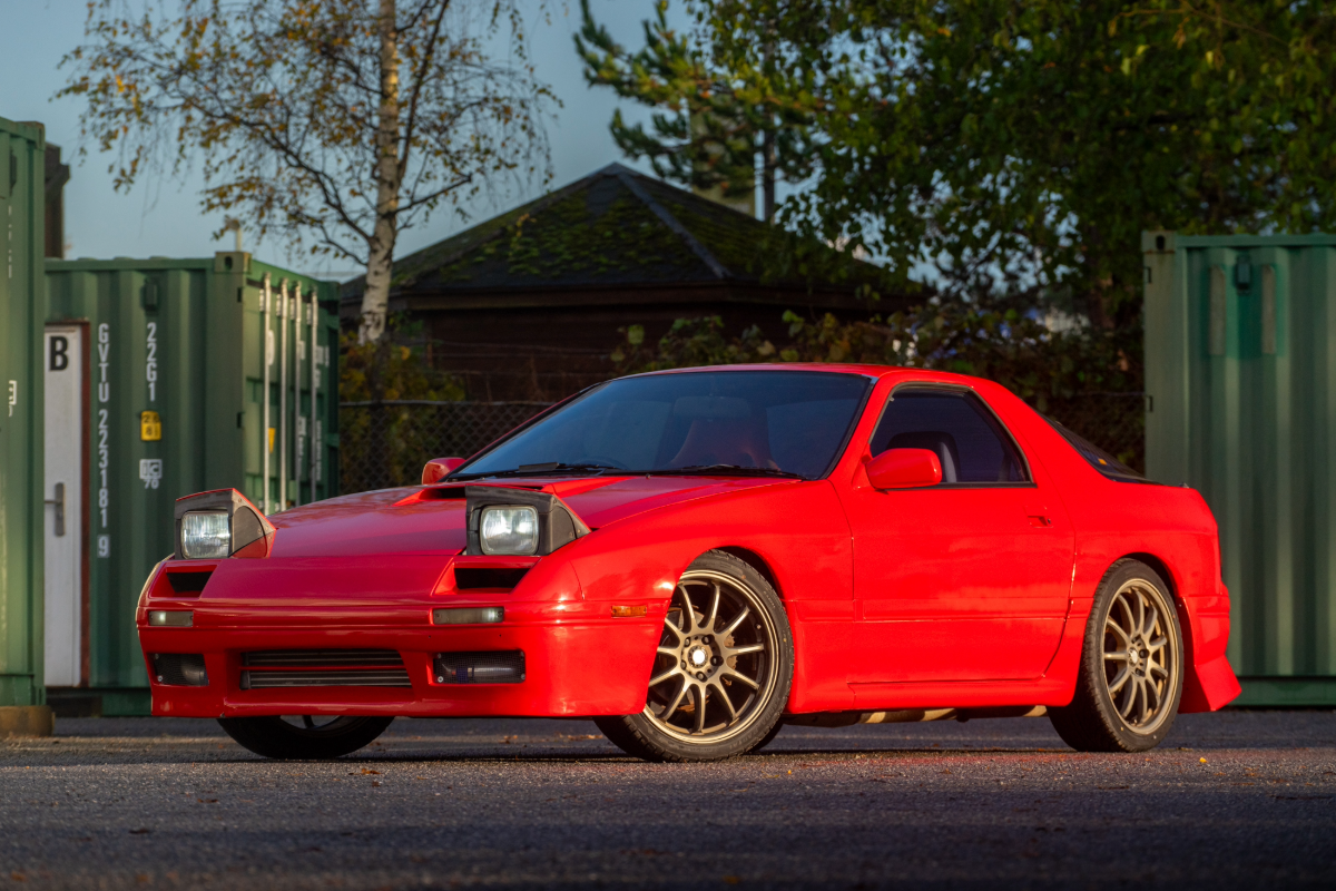 Fresh Import - Mazda RX-7 FC