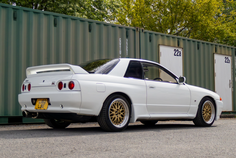 Fresh Import - Nissan Skyline R32 GTR