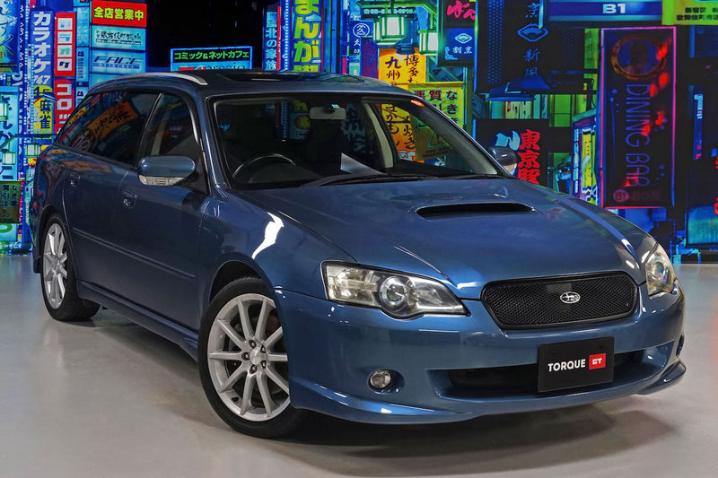 Isofix rear seats|Air Conditioning|Alloy Wheels|Climate Control|Power-assisted Steering|Power Locks|Power Windows|4-Wheel Drive|Anti-Lock Brakes (ABS)|Driver Airbag|Passenger Airbag|Xenon headlights|CD Player|Limited slip differential|Rear Spoiler|Premium Sound System