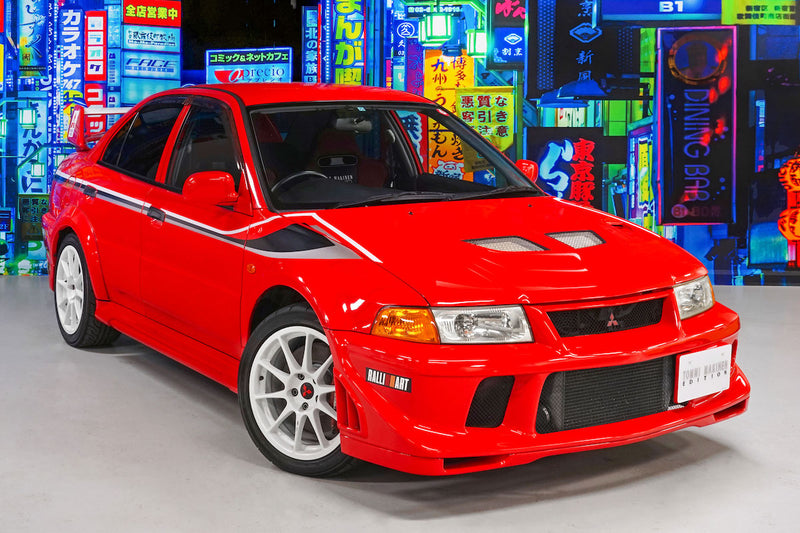 Alloy Wheels|Power-assisted Steering|4-Wheel Drive|Anti-Lock Brakes (ABS)|Limited slip differential|Rear Spoiler