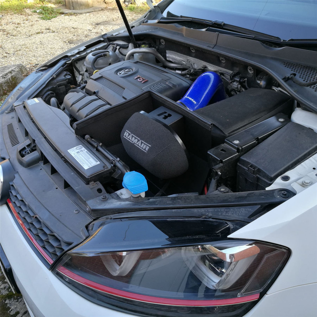 Ramair Performance Foam Induction Kit With Turbo Elbow for 2.0 TSI MQB VAG - Blue Hose