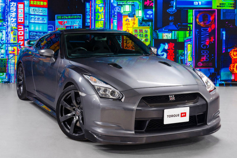 Air Conditioning|Alloy Wheels|Climate Control|Power-assisted Steering|Power Locks|Power Windows|4-Wheel Drive|Anti-Lock Brakes (ABS)|Driver Airbag|Passenger Airbag|Xenon headlights|CD Player|Limited slip differential|Rear Spoiler|Premium Sound System