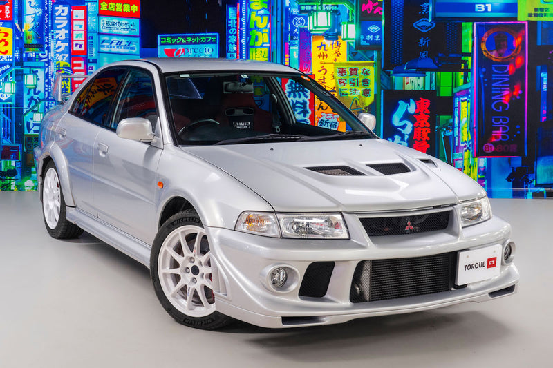 Alloy Wheels|Power-assisted Steering|4-Wheel Drive|Anti-Lock Brakes (ABS)|Limited slip differential|Rear Spoiler