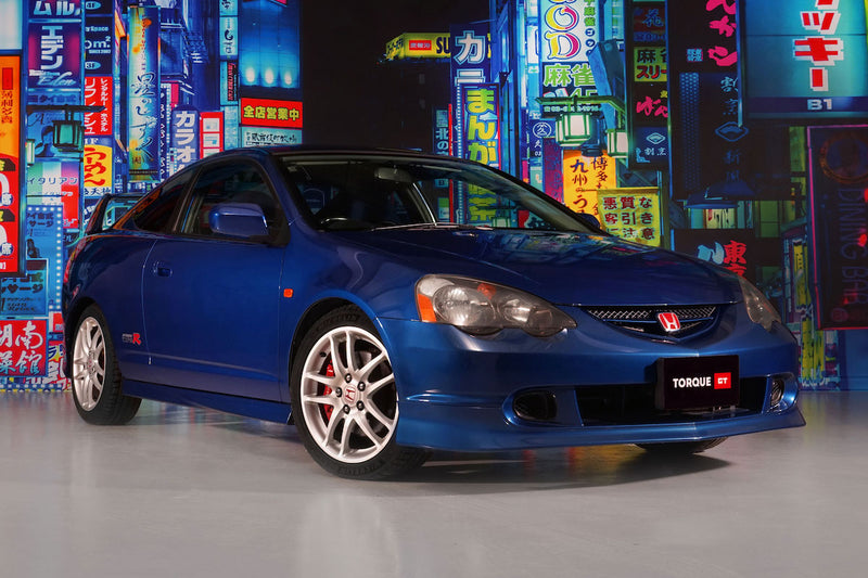 Air Conditioning|Alloy Wheels|Climate Control|Power-assisted Steering|Power Locks|Power Windows|Anti-Lock Brakes (ABS)|Driver Airbag|Passenger Airbag|CD Player|Limited slip differential|Rear Spoiler