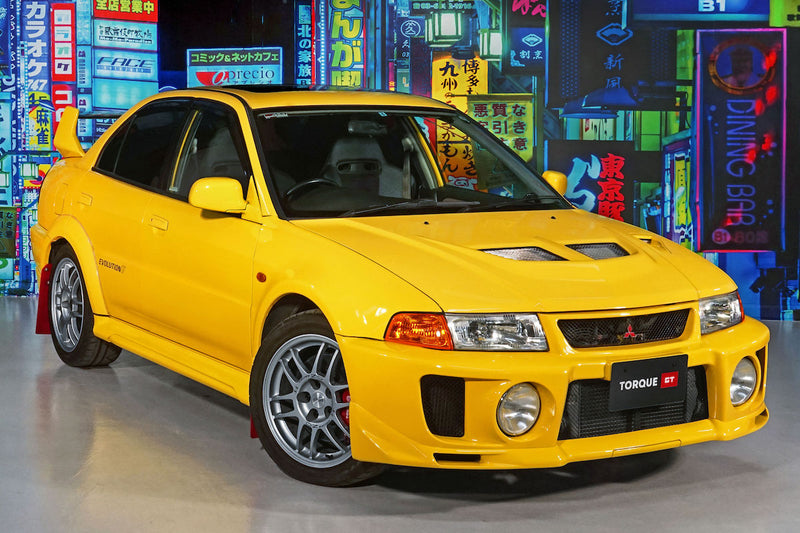 Air Conditioning|Alloy Wheels|Climate Control|Power-assisted Steering|Power Locks|Power Windows|4-Wheel Drive|Anti-Lock Brakes (ABS)|Driver Airbag|Passenger Airbag|CD Player|Limited slip differential|Rear Spoiler