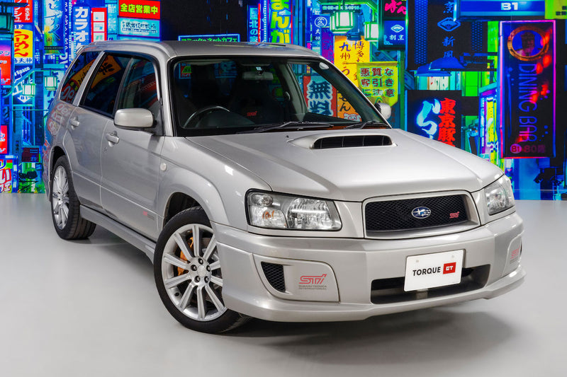 Isofix rear seats|Air Conditioning|Alloy Wheels|Power-assisted Steering|Power Locks|Power Windows|4-Wheel Drive|Anti-Lock Brakes (ABS)|Limited slip differential