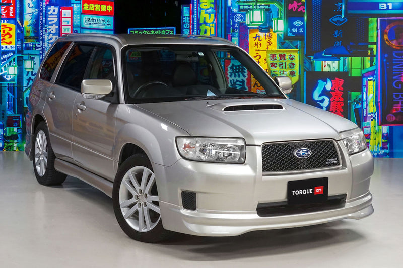 Isofix rear seats|Air Conditioning|Alloy Wheels|Climate Control|Power-assisted Steering|Power Locks|Power Windows|4-Wheel Drive|Anti-Lock Brakes (ABS)|Driver Airbag|Passenger Airbag|Xenon headlights|Rear Spoiler