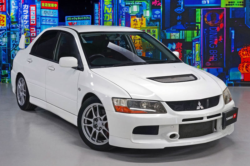 Air Conditioning|Alloy Wheels|Power-assisted Steering|Power Locks|Power Windows|4-Wheel Drive|Anti-Lock Brakes (ABS)|Driver Airbag|Passenger Airbag|Limited slip differential|Rear Spoiler