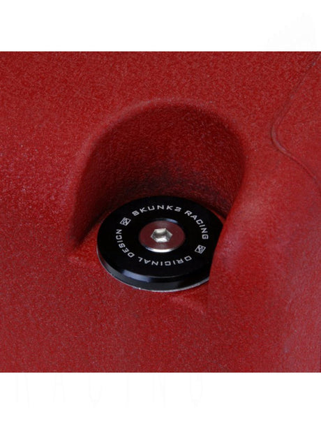 Herrajes para tapa de válvulas de perfil bajo Skunk2, color negro, para Honda K-Series