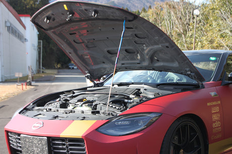 Fujitsubo Titanium Bonnet Stay - Fairlady 400Z