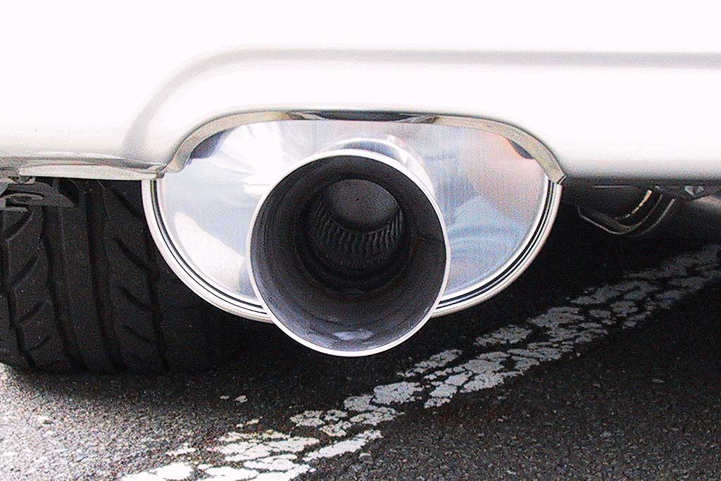 Fujitsubo Legalis R Exhaust - Nissan Skyline 3.0 V/HV35