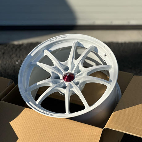 Tapa central Mugen MF10 - Roja